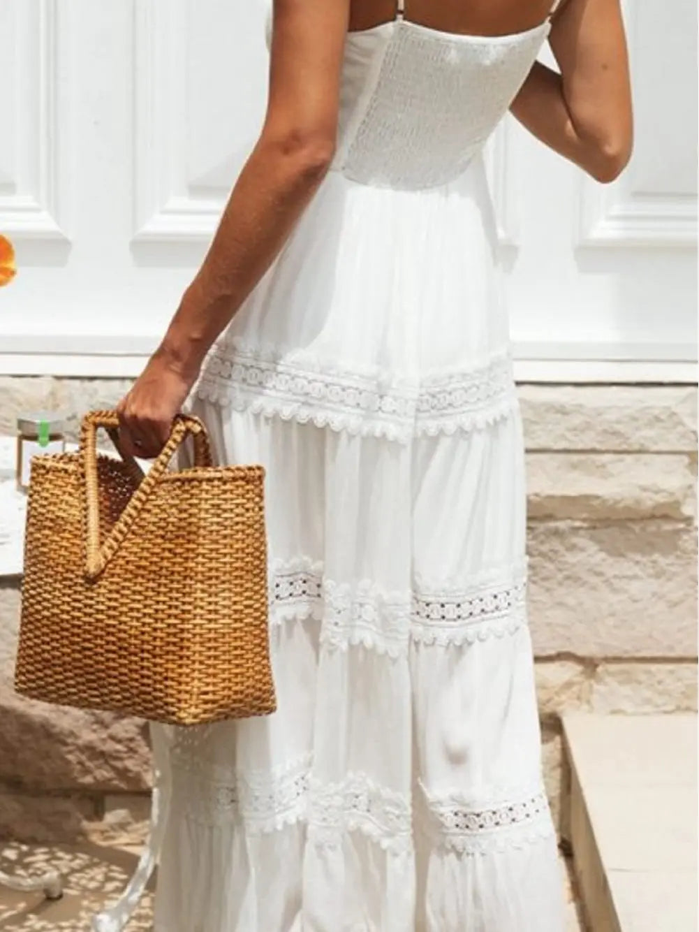 Women'S Summer Spaghetti Straps Empire Waist Hollow Out Lace Patchwork Pleated A-Line Long Dress